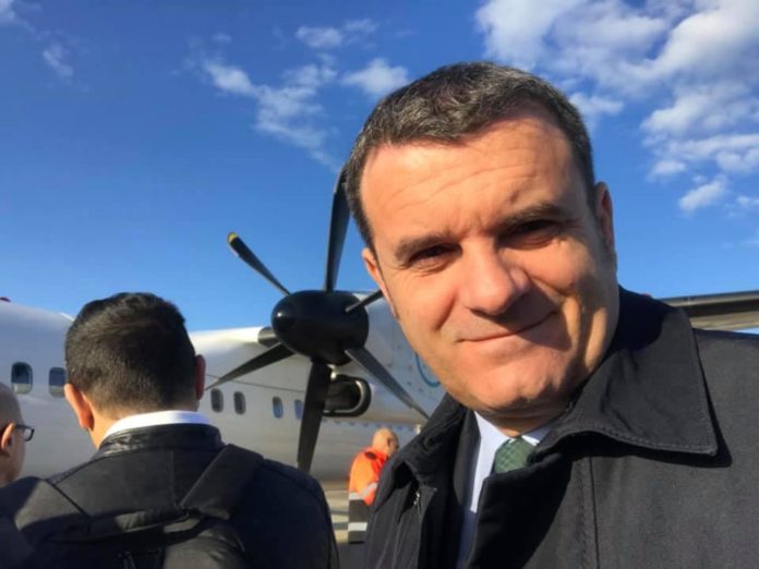 Il Ministro Centinaio in volo per il Lussemburgo